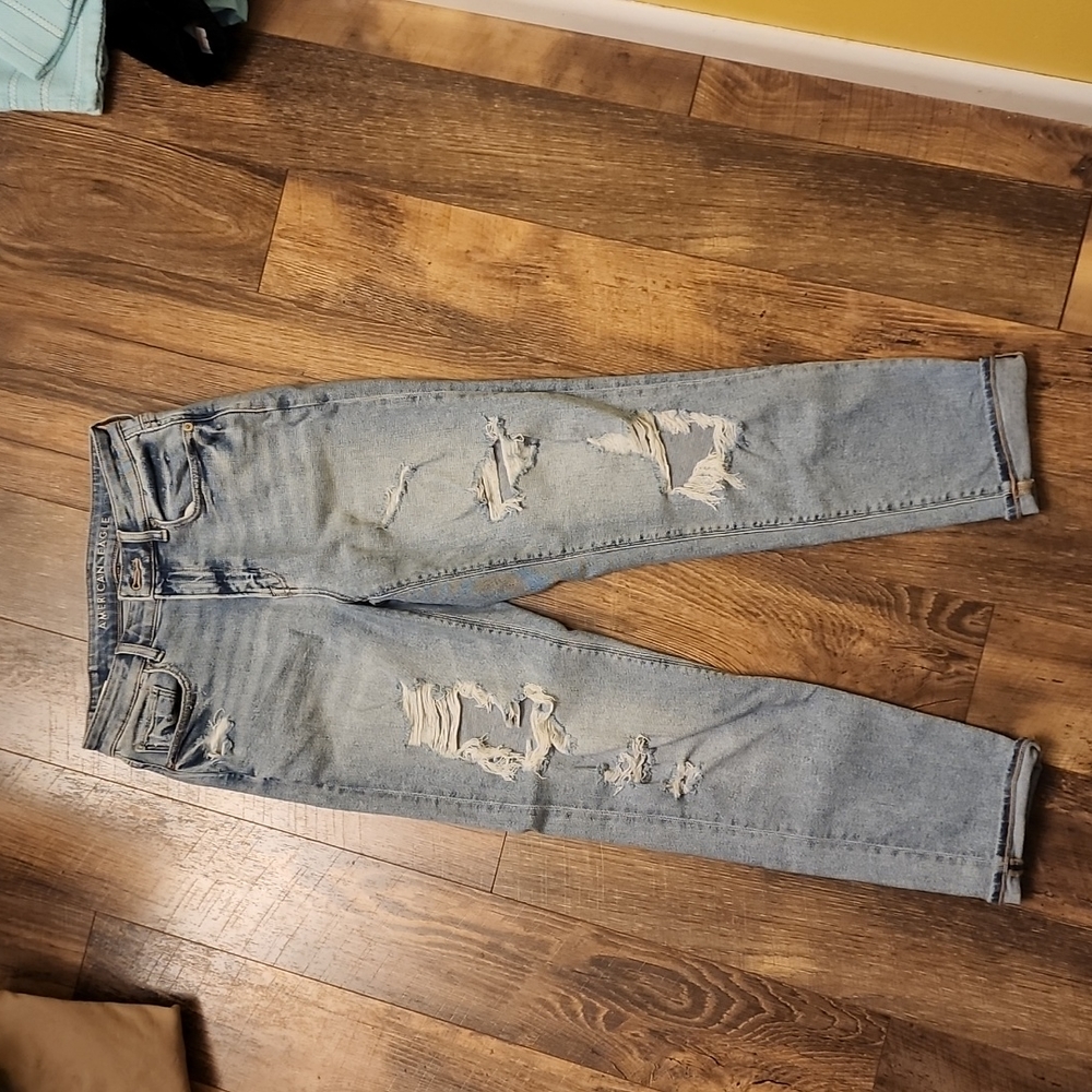 American Eagle Mom jeans 4